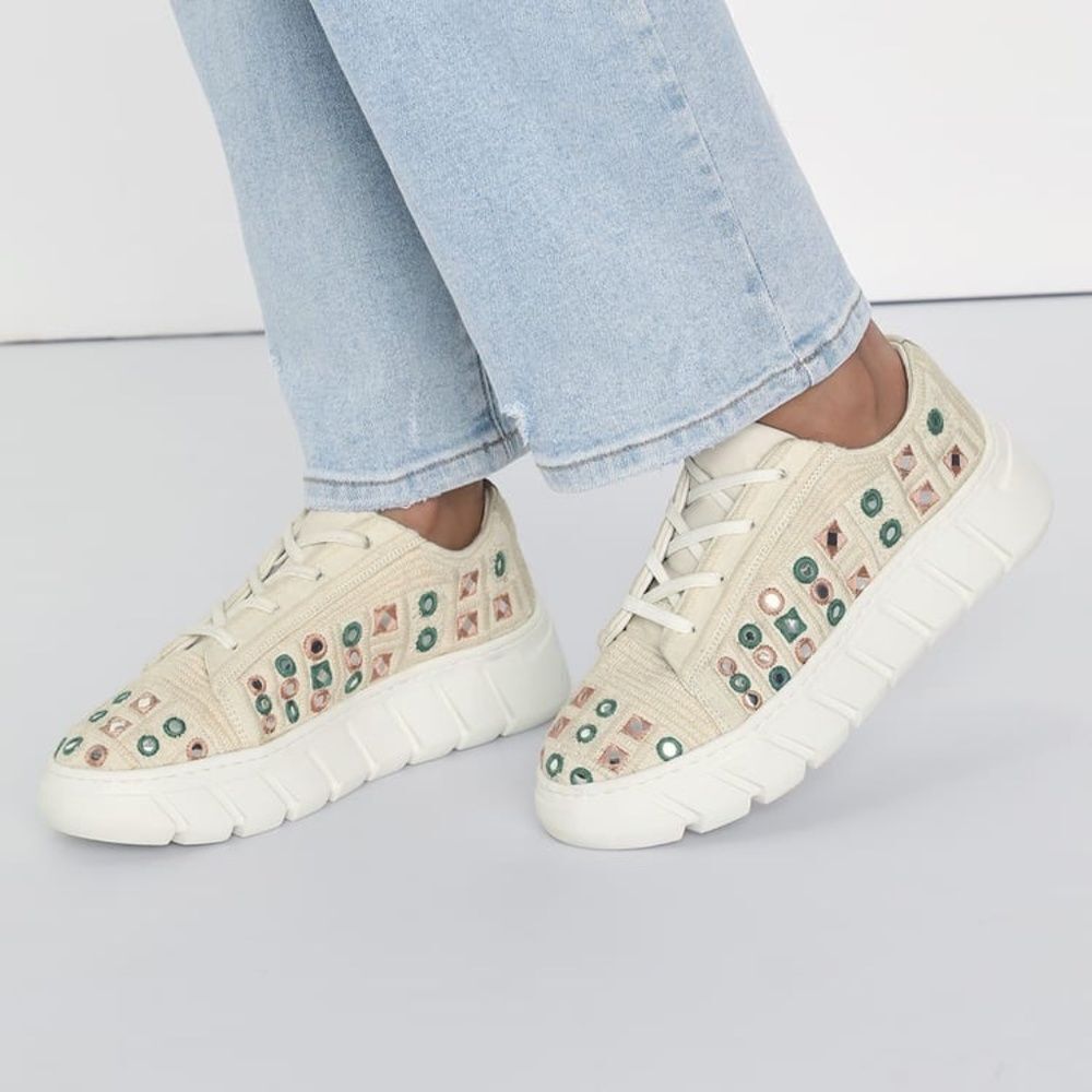 Free People Catch Me If You‎ Can Crochet Mirror Platform Sneakers Sz 37/US 6.5-7